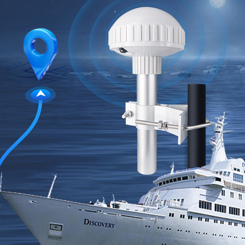 GPS Antenna Advantages and Disadvantages Comparison chart showing pros and cons of both antenna types